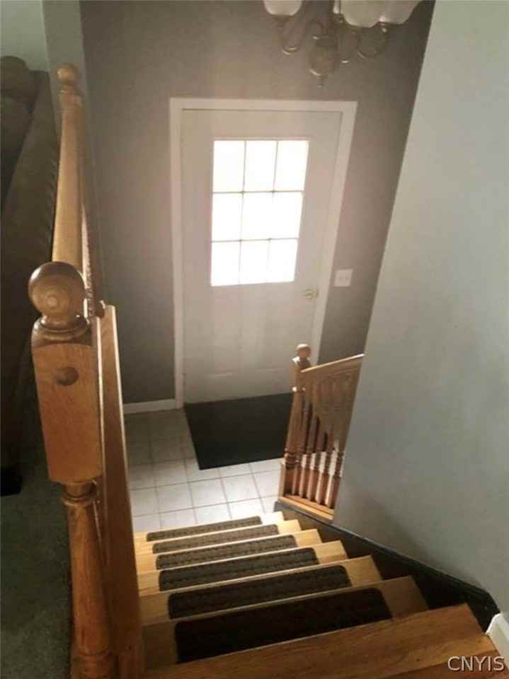 7776 Thompson Rd - Photo 6 of 9