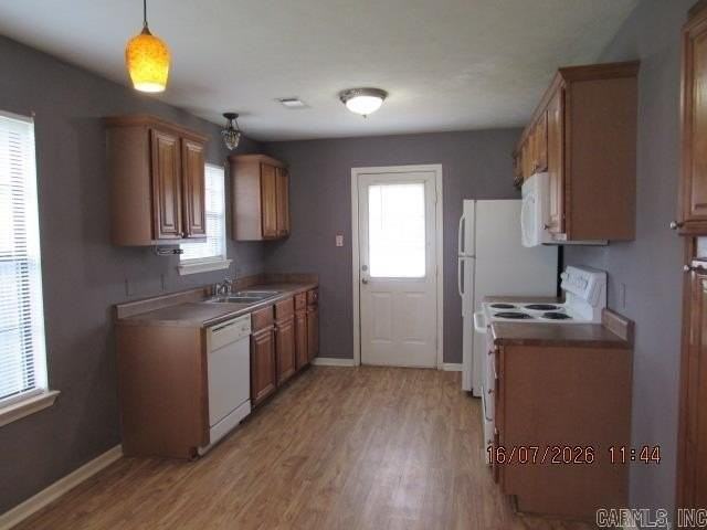 1310 Choate St - Photo 5 of 12