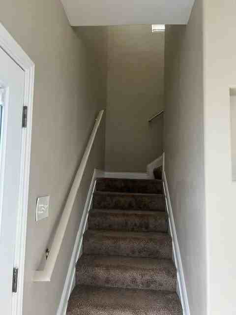 914 Recreation Dr - Photo 2 of 13