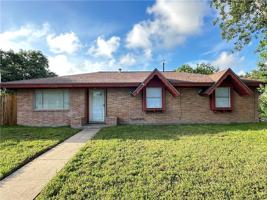 featured image of 111 Driftwood Dr