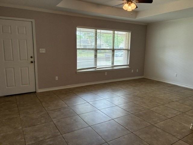 310 S 24th St - Photo 2 of 12