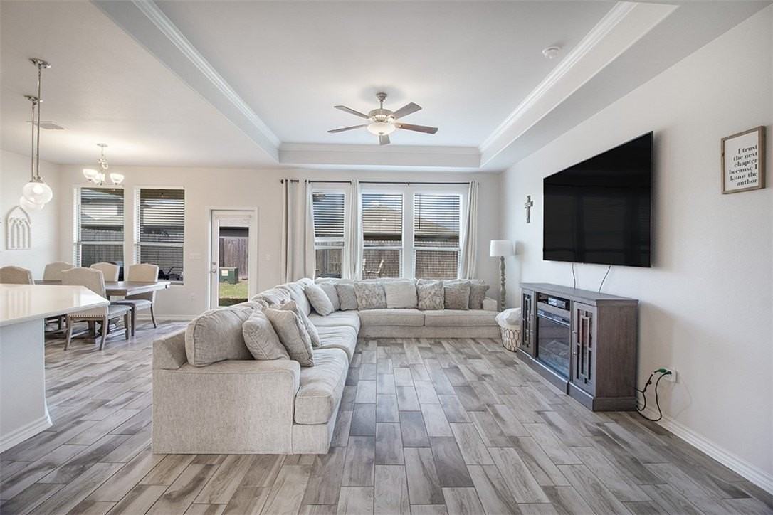 1012 Ocean Breeze - Photo 5 of 28