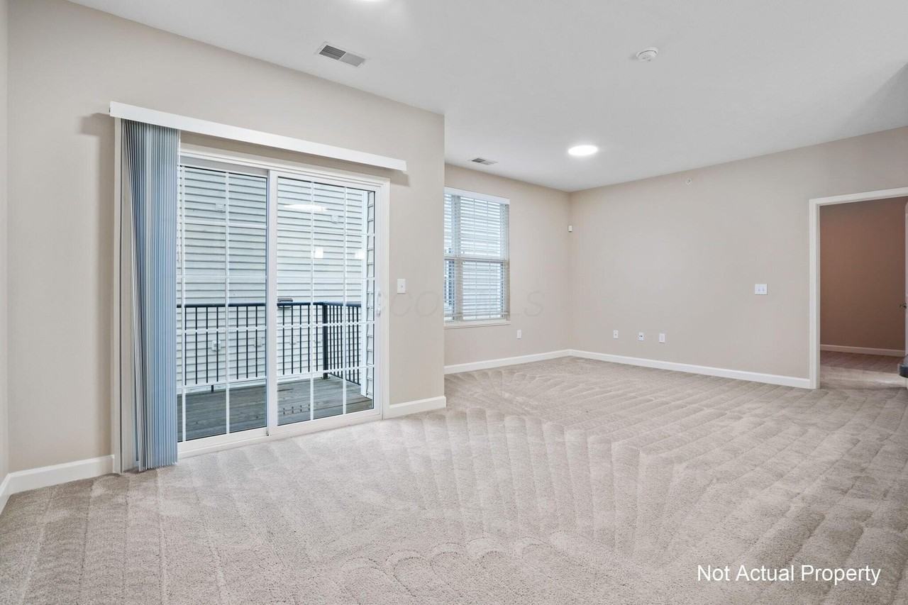 5167 Monterey Pine Ln - Photo 3 of 35