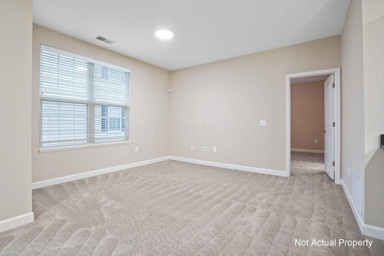 5167 Monterey Pine Ln - Photo 4 of 35