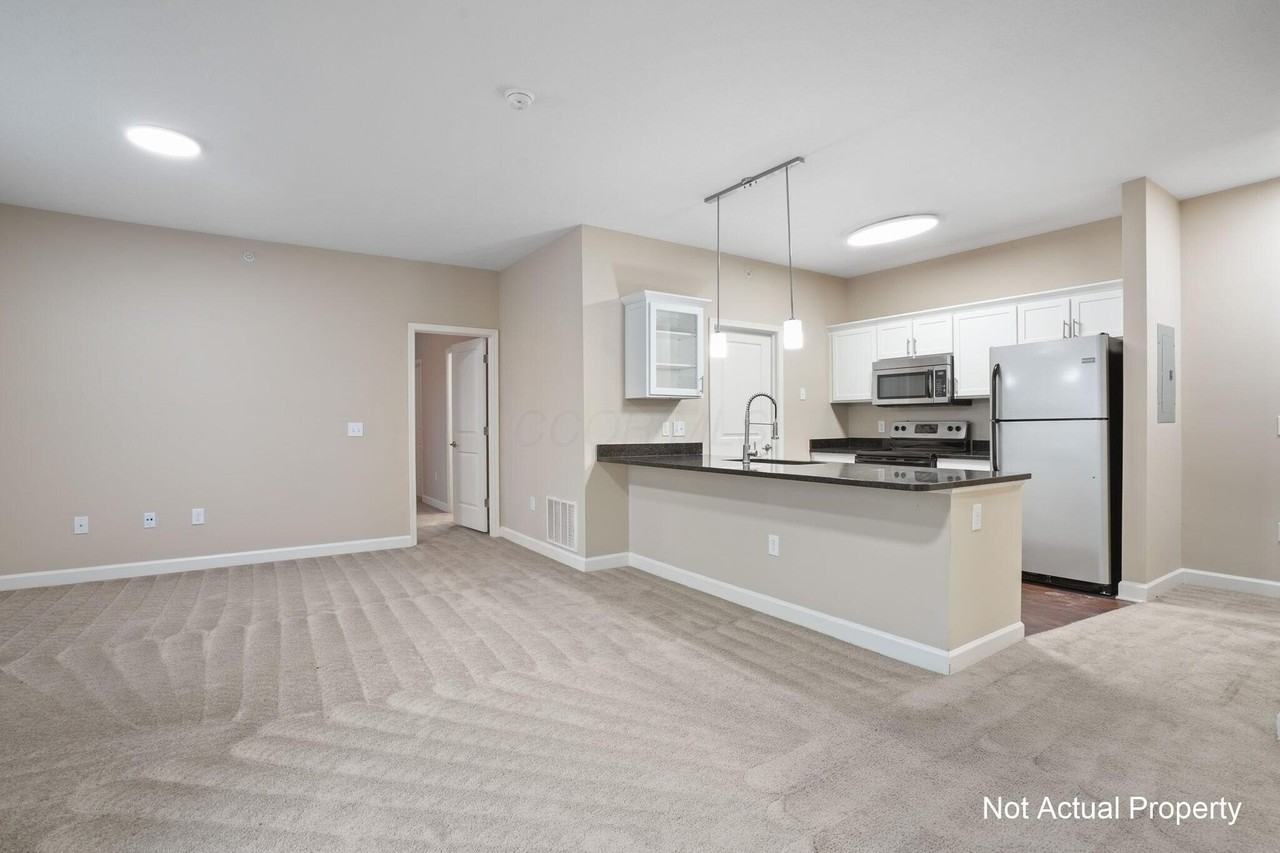5167 Monterey Pine Ln - Photo 6 of 35