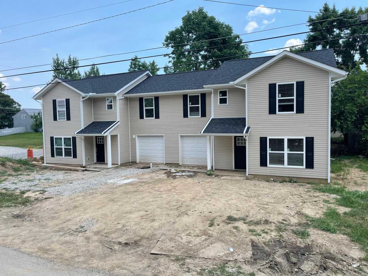1815 Tanis Dr #1815 - Photo 4 of 5