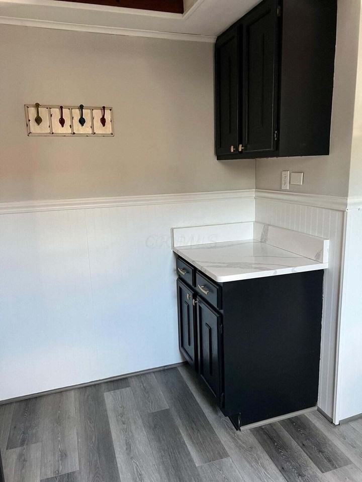 1303 Elmwood Ave - Photo 5 of 14