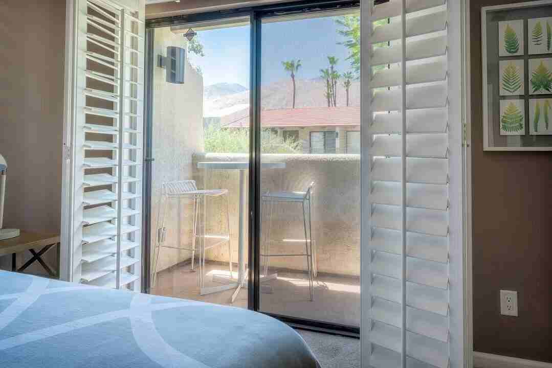 351 N Hermosa Dr #2A2 - Photo 5 of 17