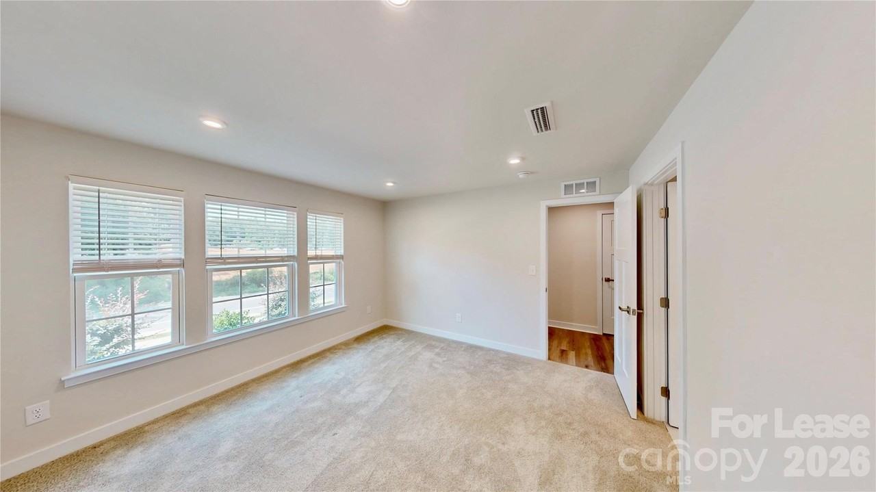 2903 Matthews Indian Trail Rd - Photo 4 of 38