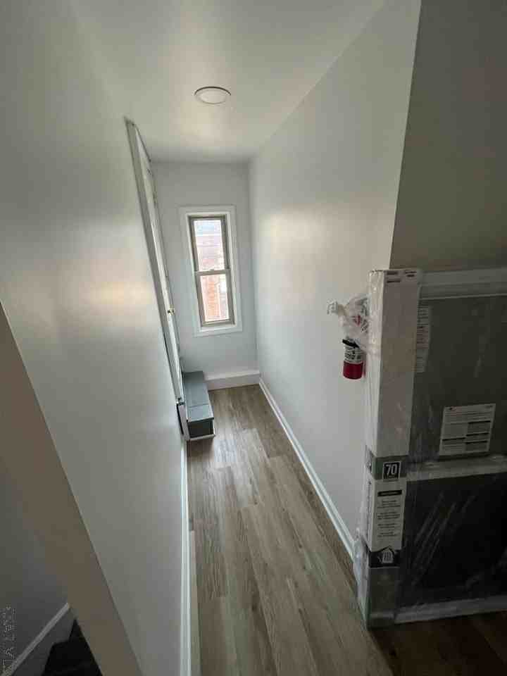 307 Market St 2nd Fl - Photo 7 of 11