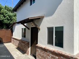 featured image of 423 Saratoga St #3-4
