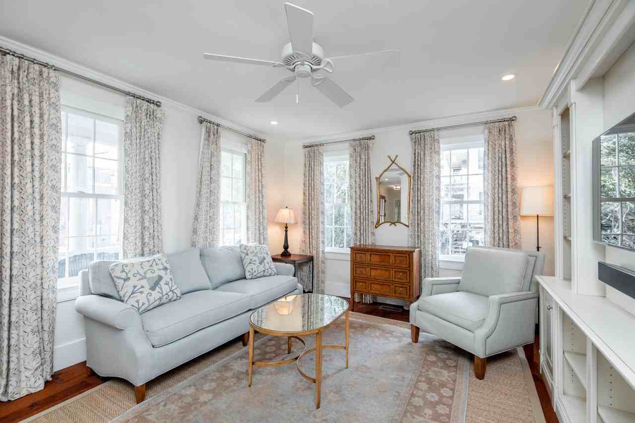 108 Smith St #M - Photo 5 of 30