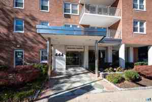 featured image of 444 Bedford St #5G