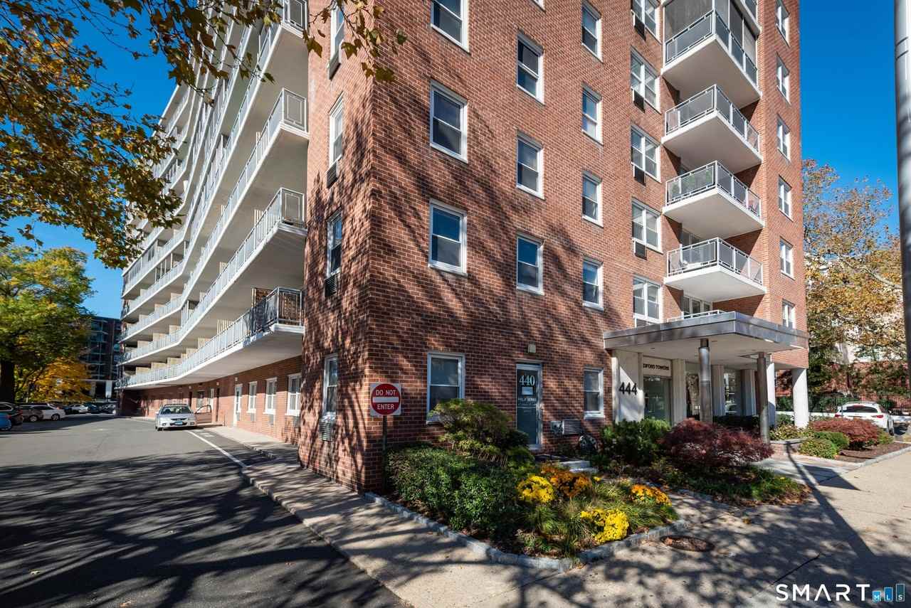 444 Bedford St #5G - Photo 2 of 18