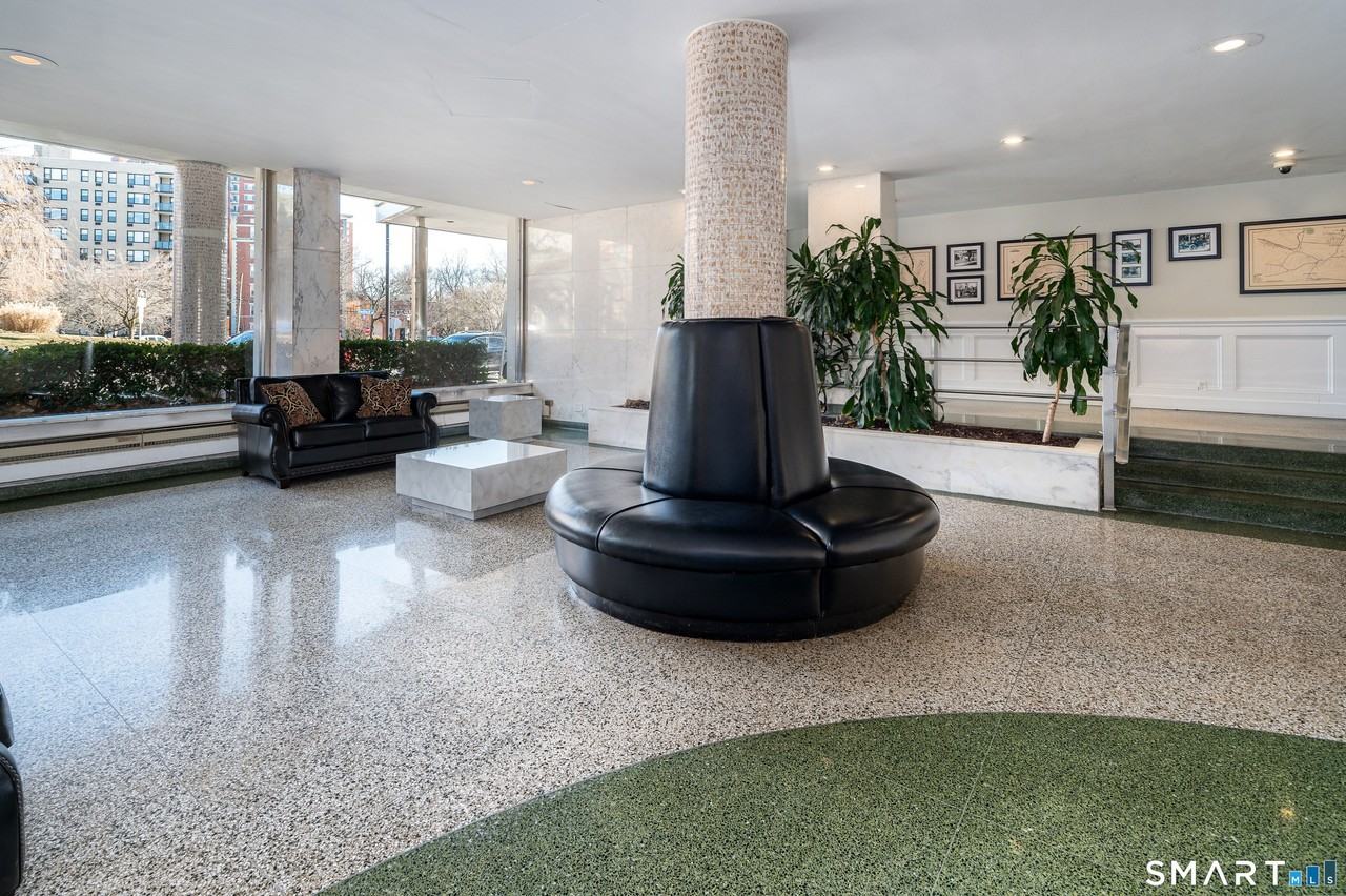444 Bedford St #5G - Photo 3 of 18