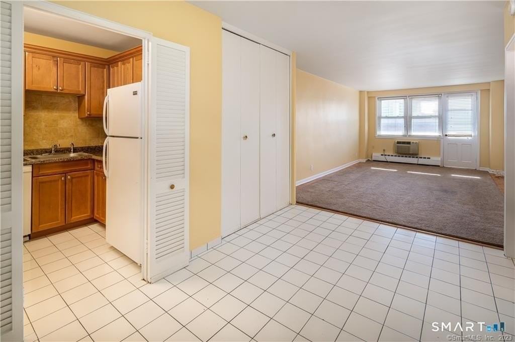 444 Bedford St #5G - Photo 4 of 18