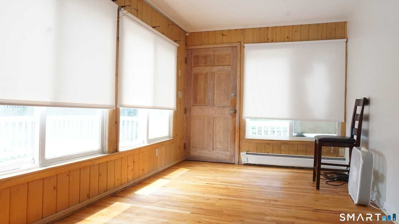 72 Noble St #BACK - Photo 3 of 9