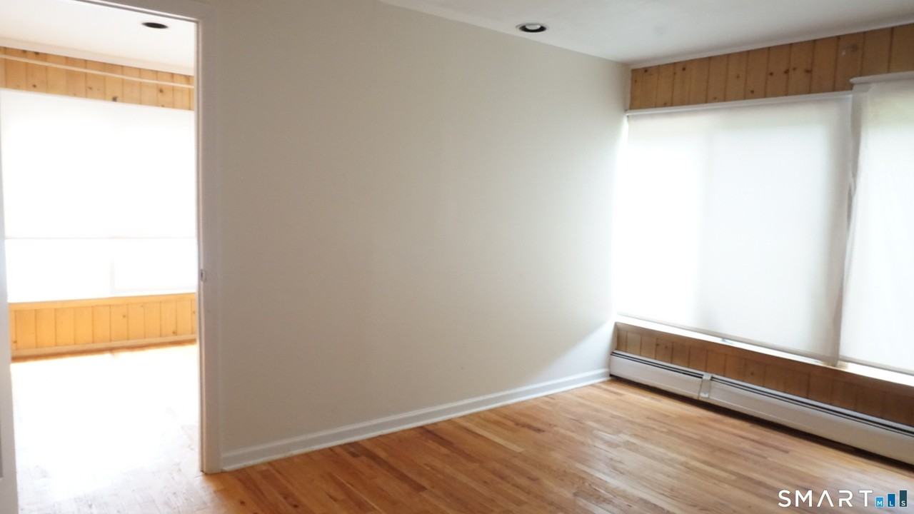 72 Noble St #BACK - Photo 5 of 9