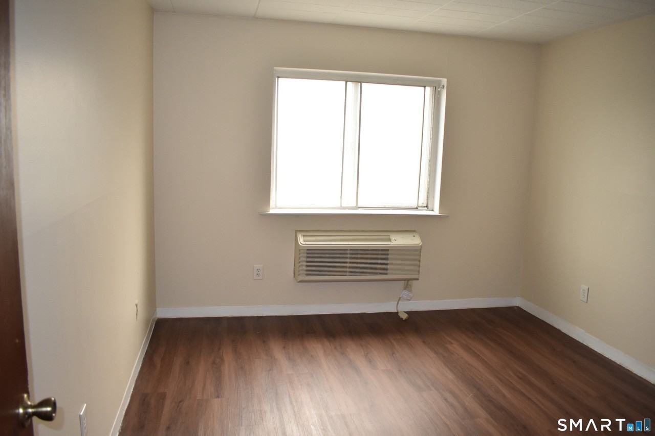 1575 Boston Ave #D14 - Photo 5 of 10