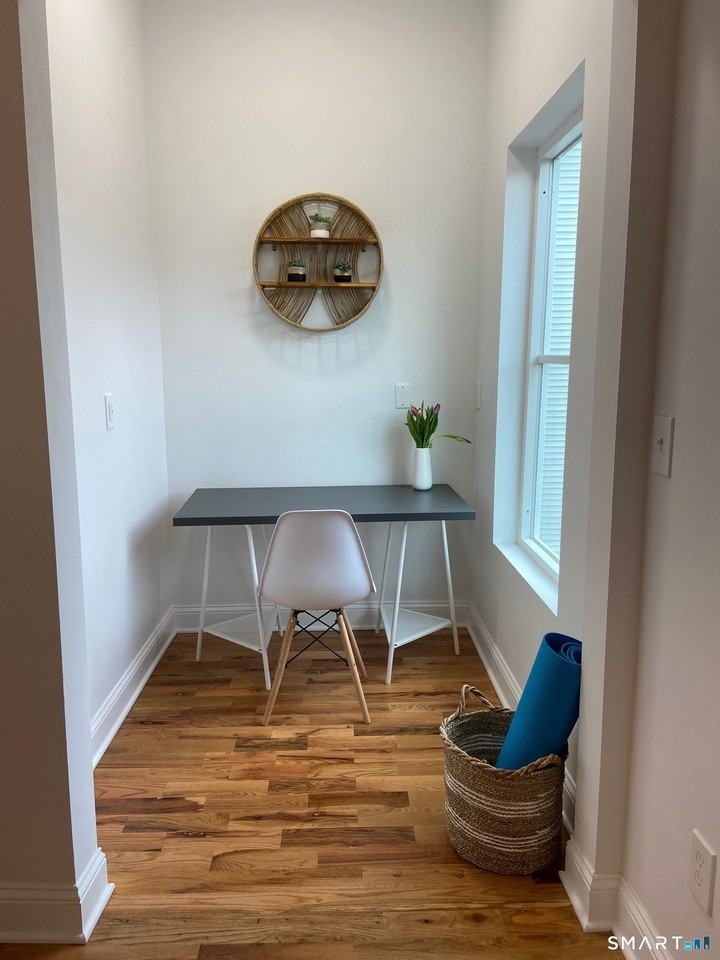 75 Henry St - Photo 5 of 6