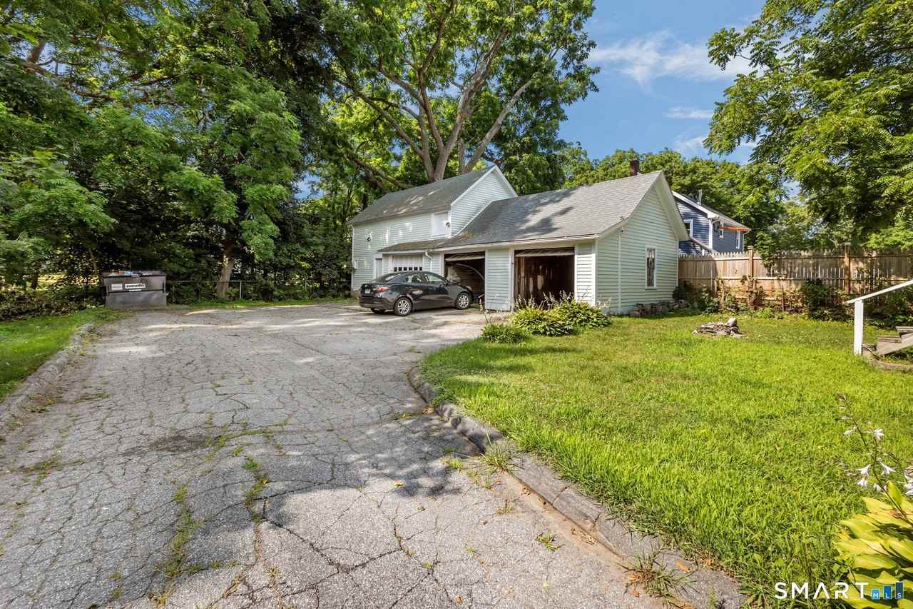 63 Reynolds St #B - Photo 6 of 27