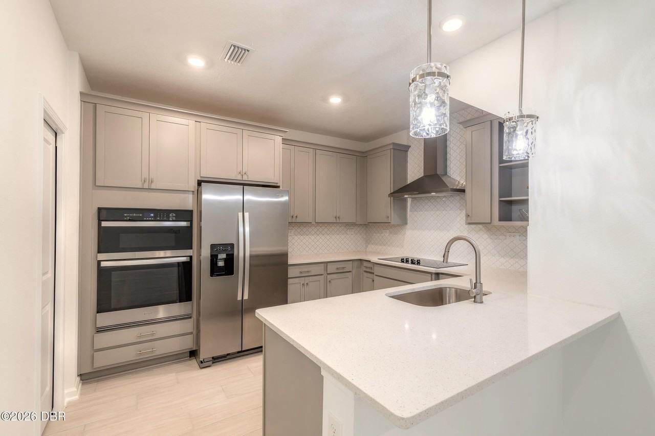 225 Misty Harbor Trce - Photo 6 of 50