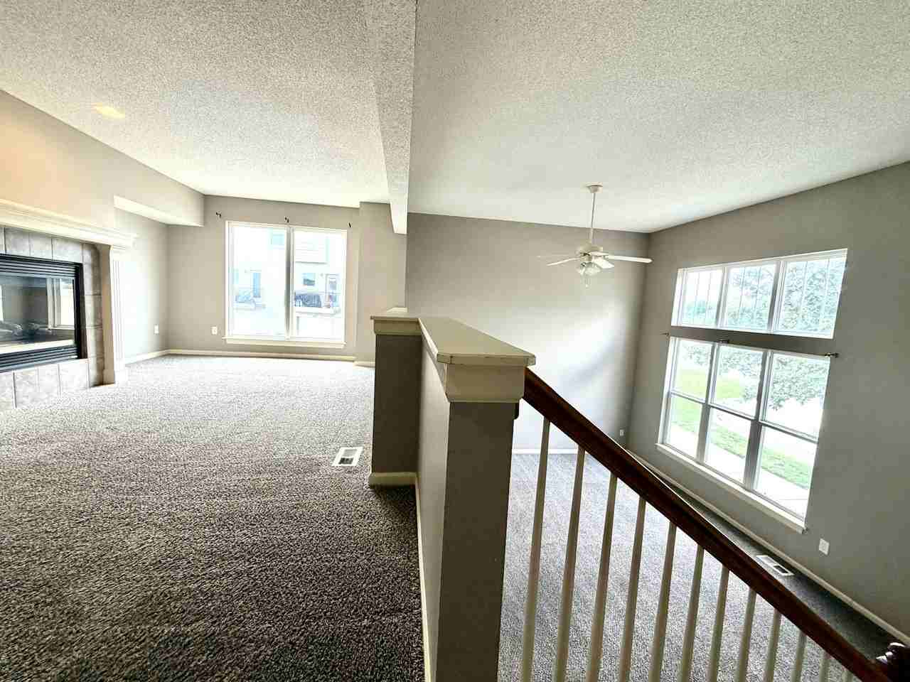 224 North Hedge Lane - Photo 6 of 31