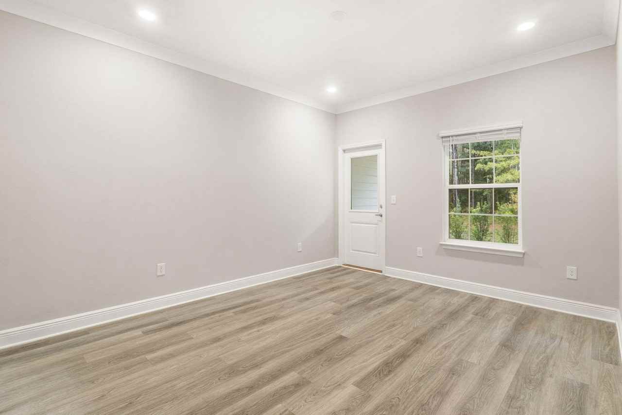 38 Kara Lake Dr - Photo 7 of 41