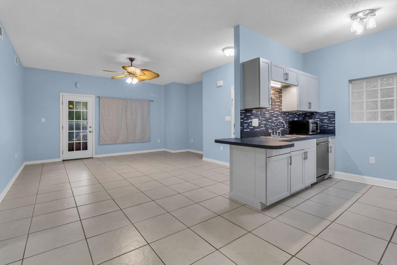 1501 Partin Dr N #109 - Photo 6 of 20