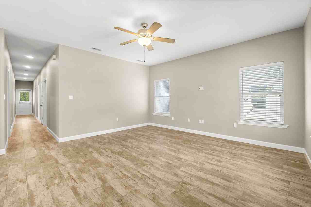 353 Indian Woman Rd - Photo 4 of 36