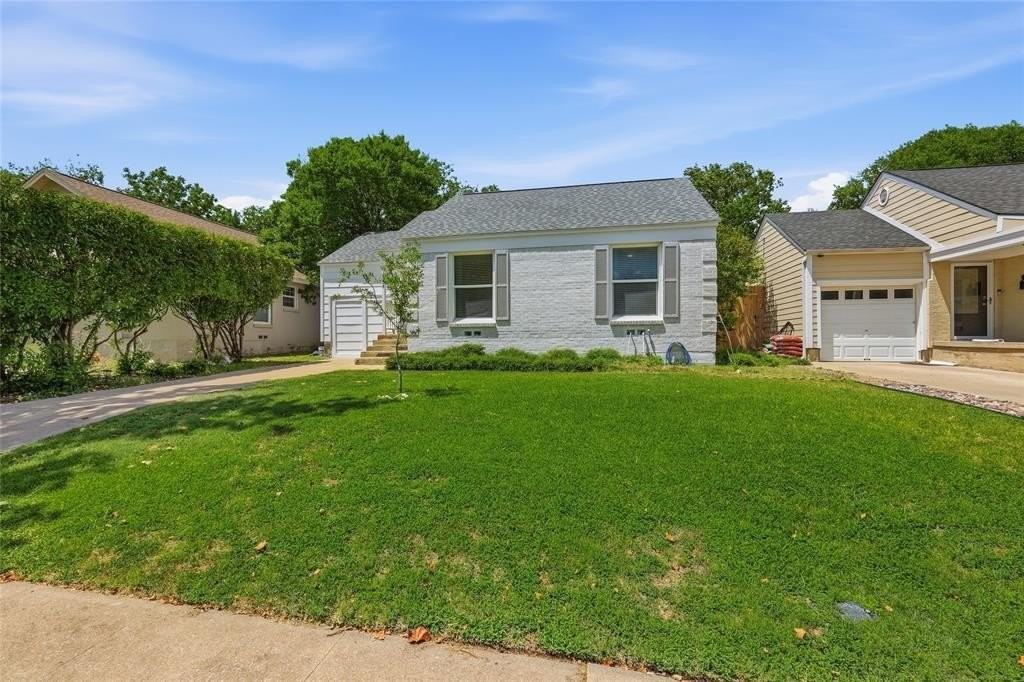 4308 Donnelly Ave - Photo 4 of 39