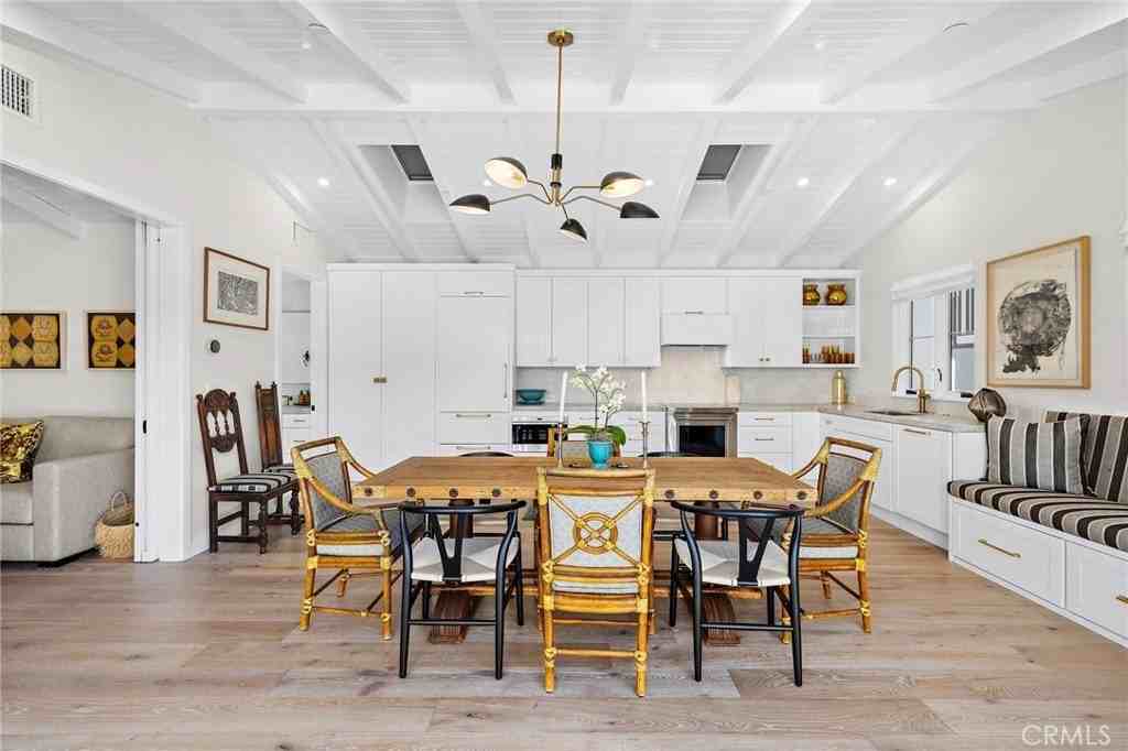 690 Cuprien Way - Photo 4 of 29