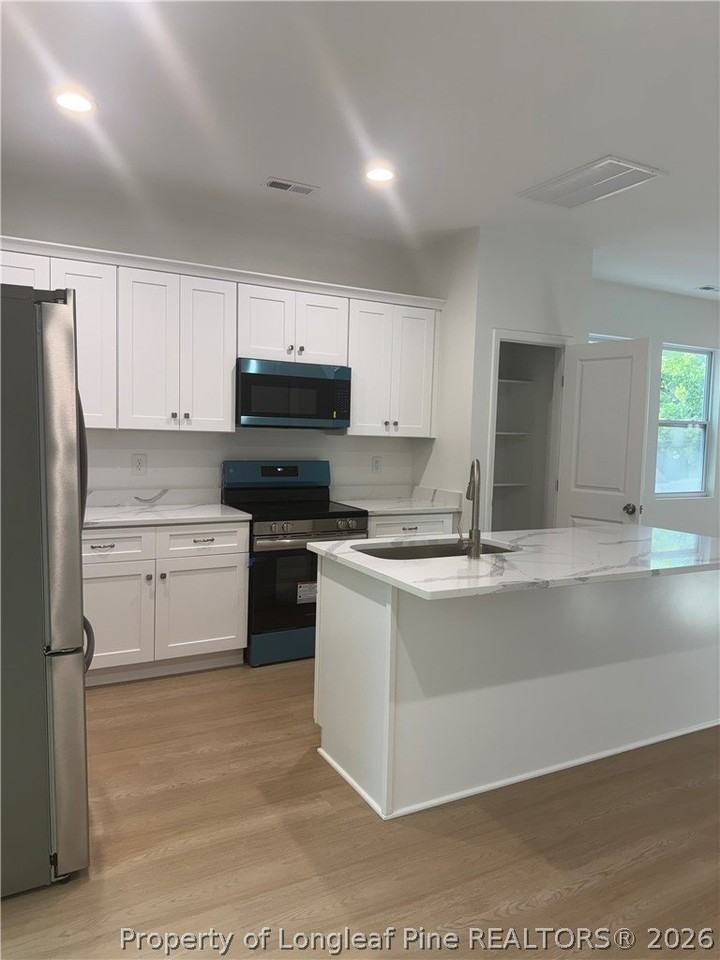 307 E End Ave #A - Photo 5 of 10