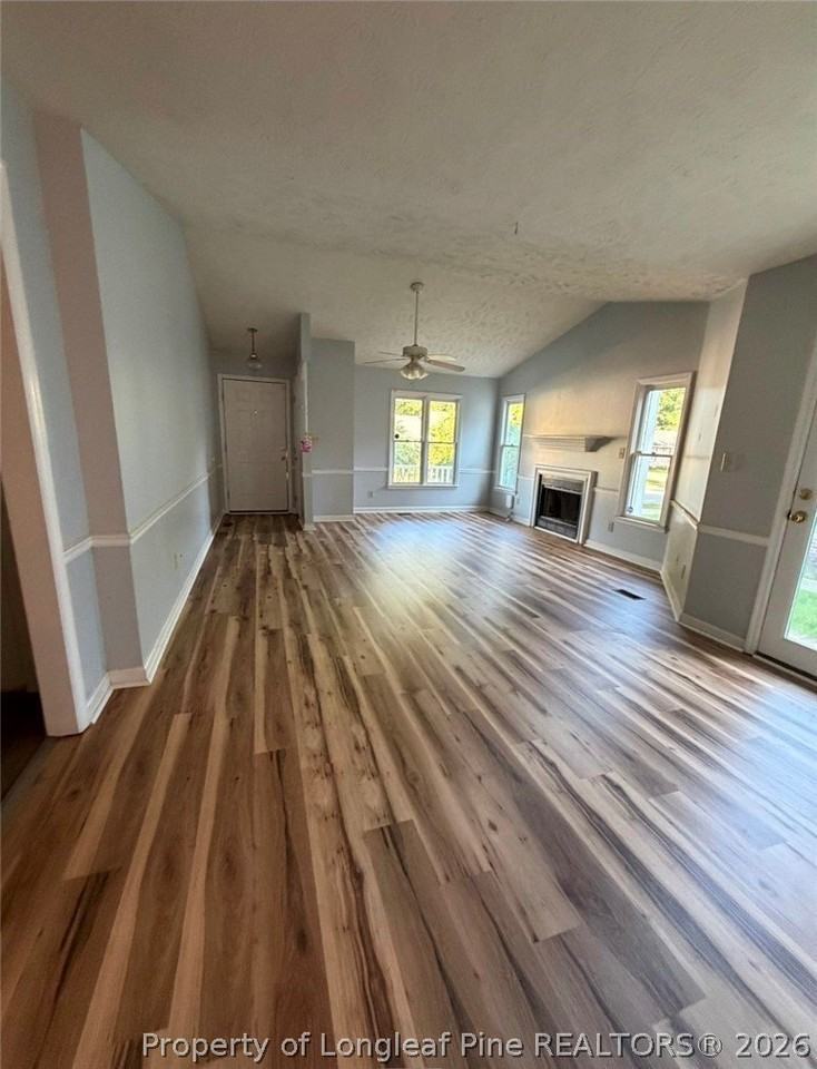 3023 Copenhagen Dr - Photo 2 of 10