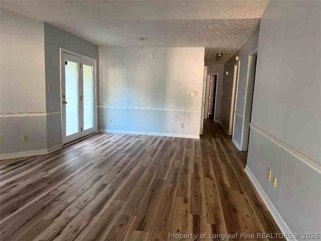 3023 Copenhagen Dr - Photo 4 of 10