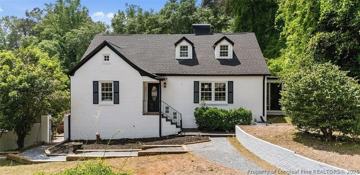featured image of 905 Riverside Blvd