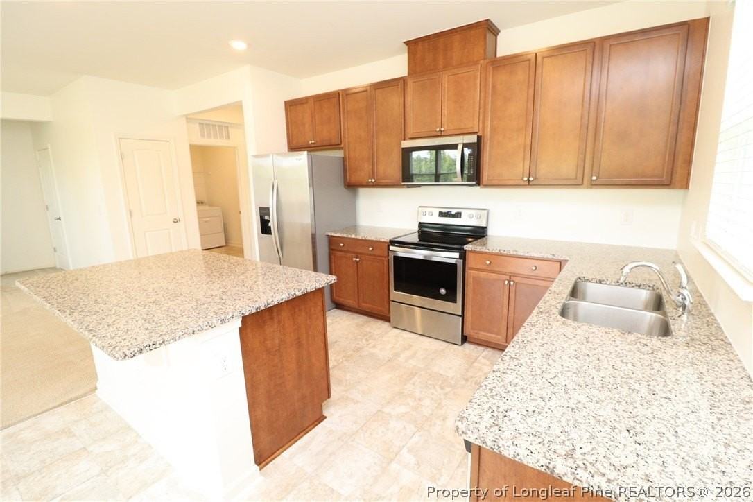 1149 Noor Ln - Photo 6 of 29