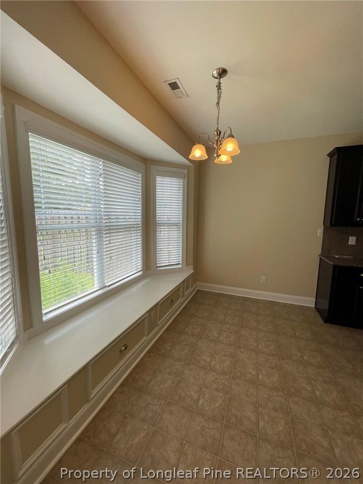 3537 Dunkirk Ct - Photo 7 of 26