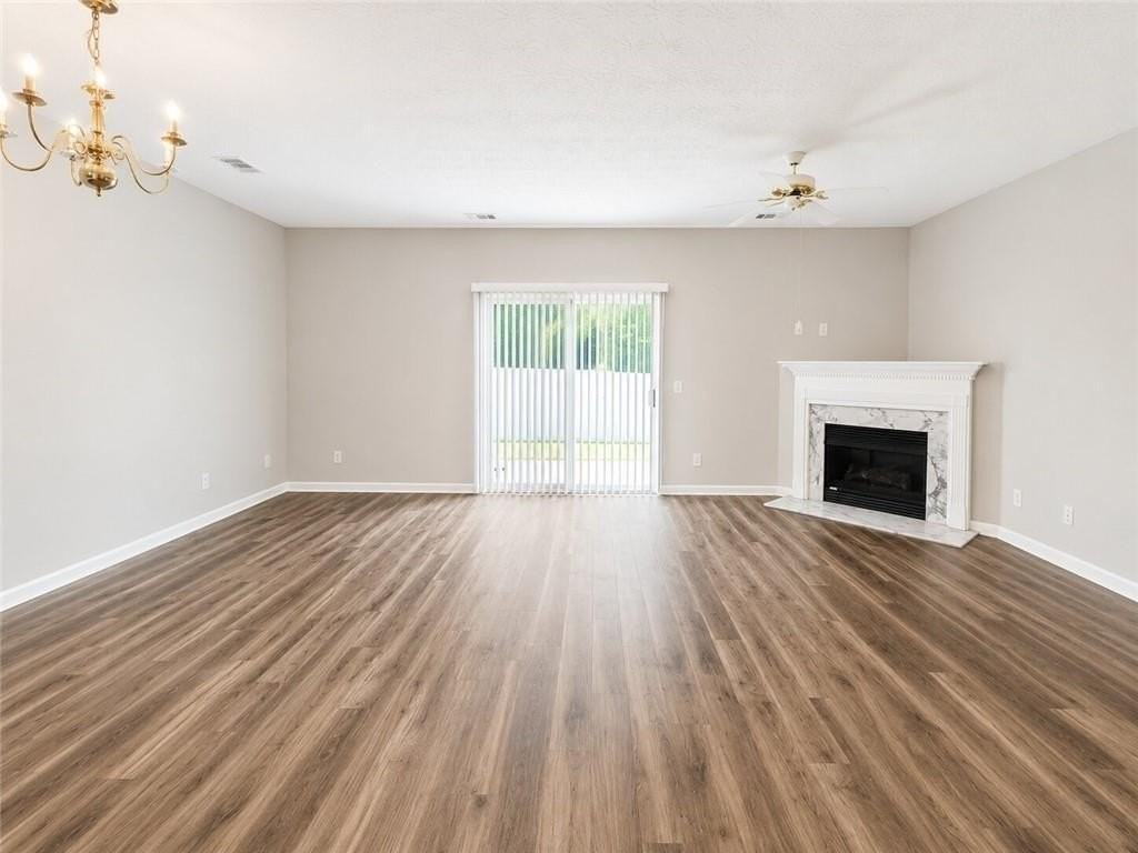 3795 Austin Park Ln - Photo 4 of 15