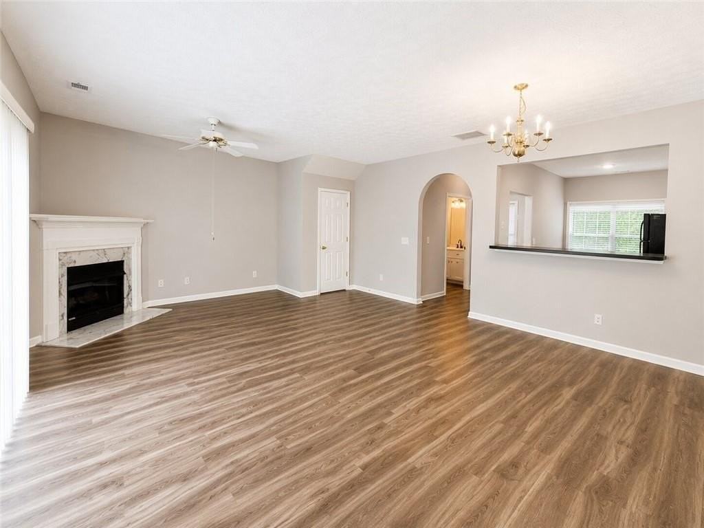 3795 Austin Park Ln - Photo 5 of 15