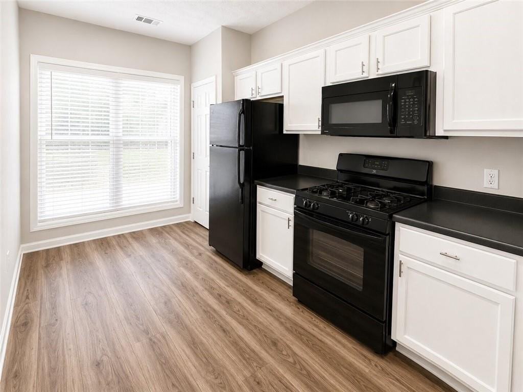 3795 Austin Park Ln - Photo 6 of 15