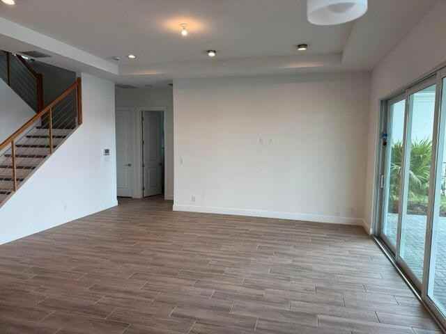 12586 Nautilus Circle - Photo 3 of 8