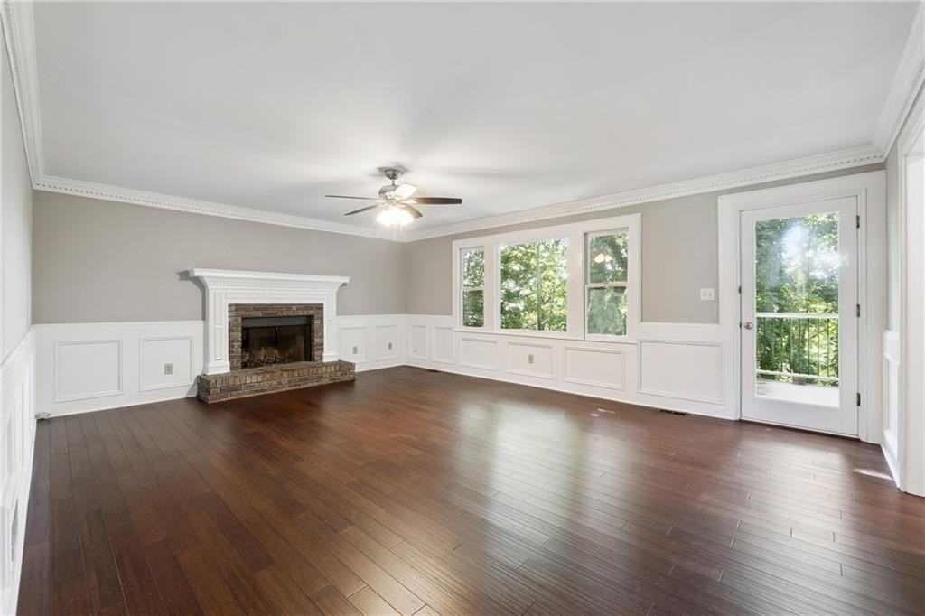3761 Ridge Rd Se - Photo 6 of 27