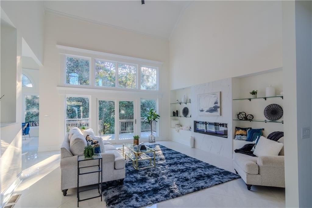 4822 Chamblee Dunwoody Rd - Photo 5 of 12