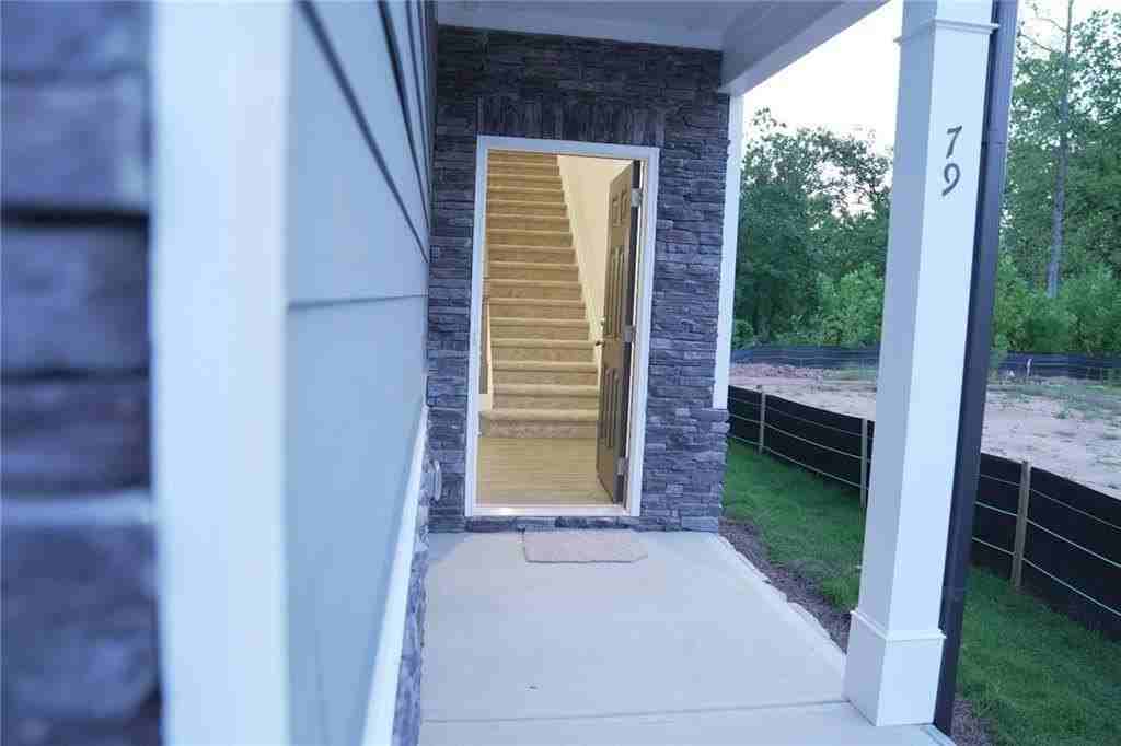 79 Pineview Dr - Photo 2 of 14