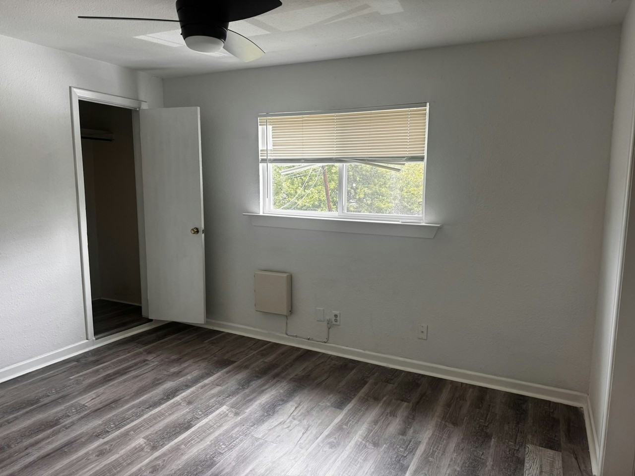 1203 Panhandle St, Unit 5 - Photo 7 of 8