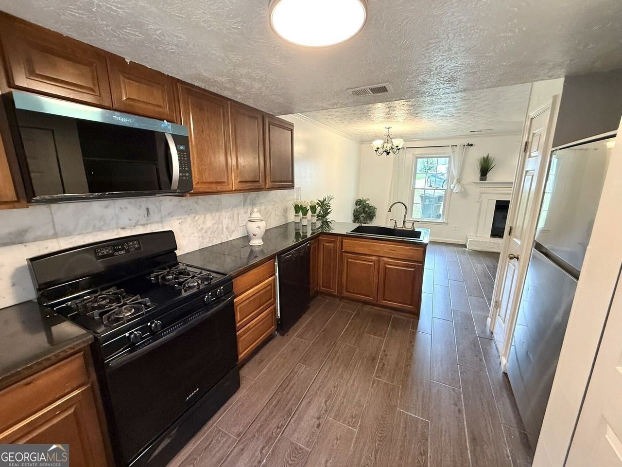 1435 Kennesaw Trace Ct Nw - Photo 6 of 16