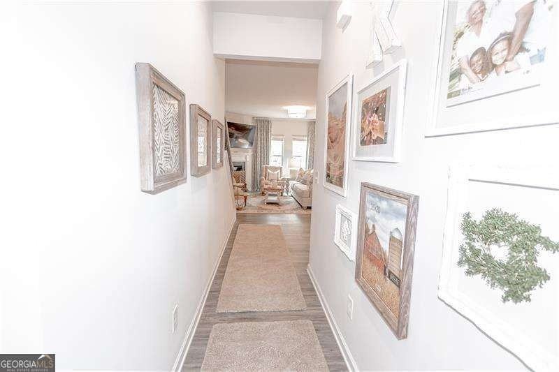 144 Madison Bnd - Photo 4 of 50