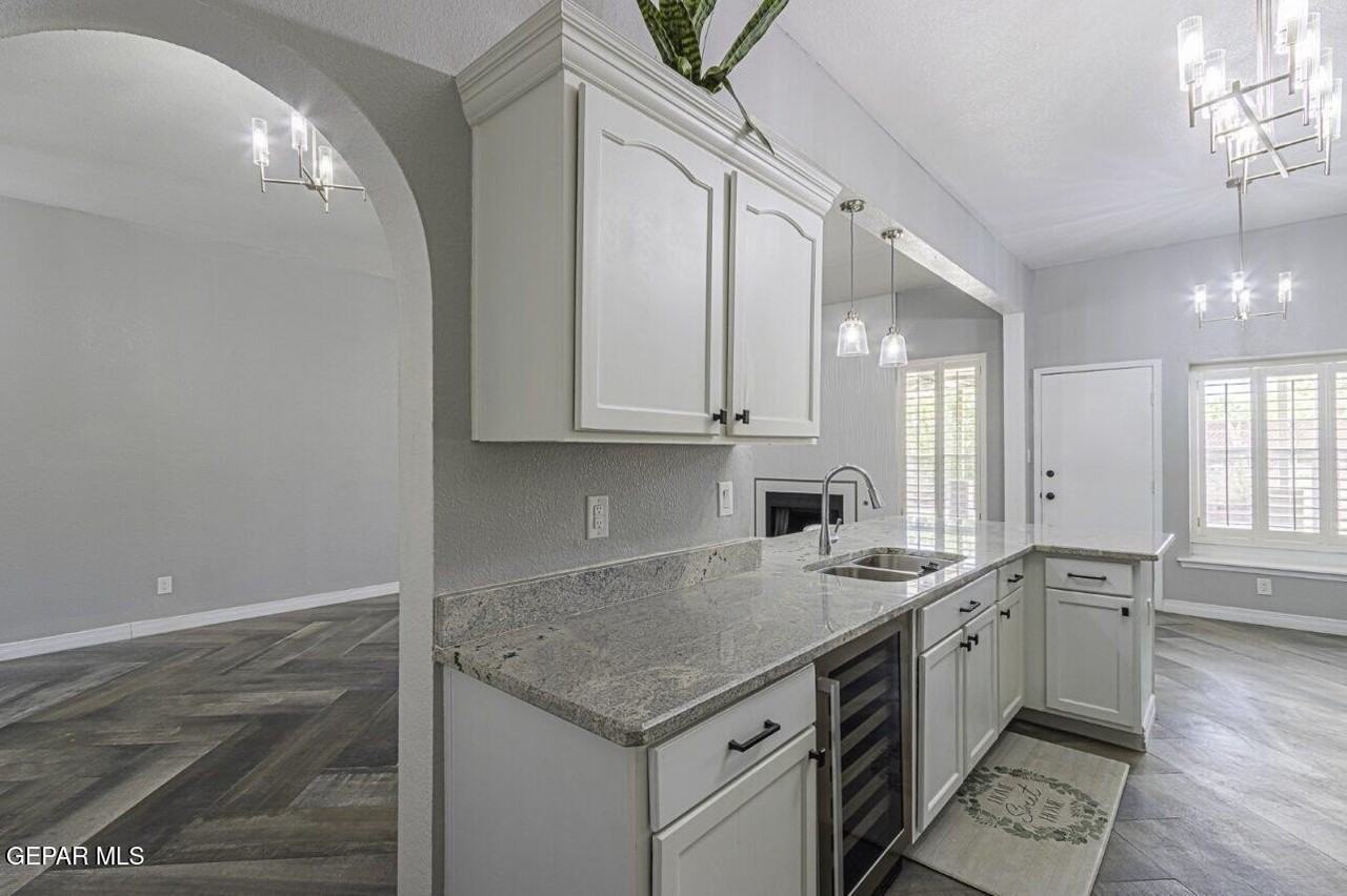 12082 El Greco Cir - Photo 7 of 29