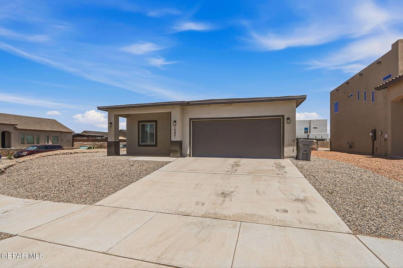 14801 Mike A Mendoza Ave - Photo 3 of 28